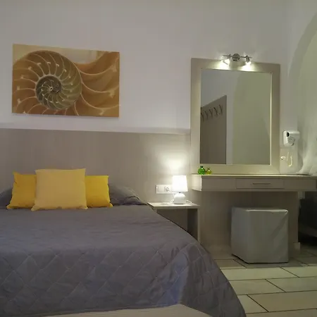 Brother's Hotell Ios