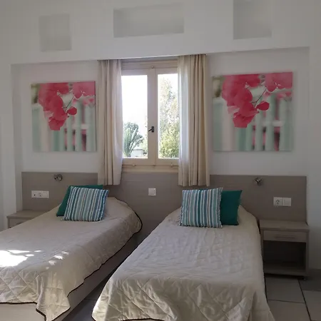 Отель Brother's 2*