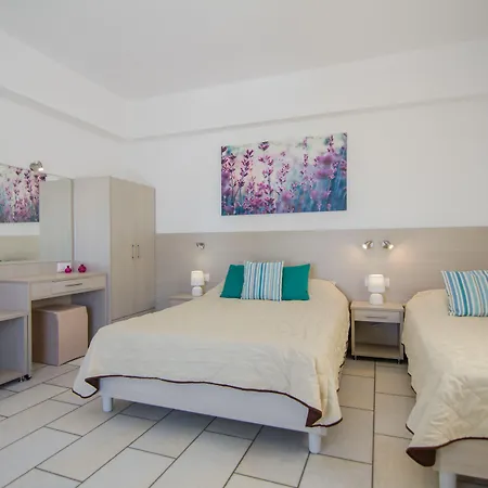 Brother's Отель 2*