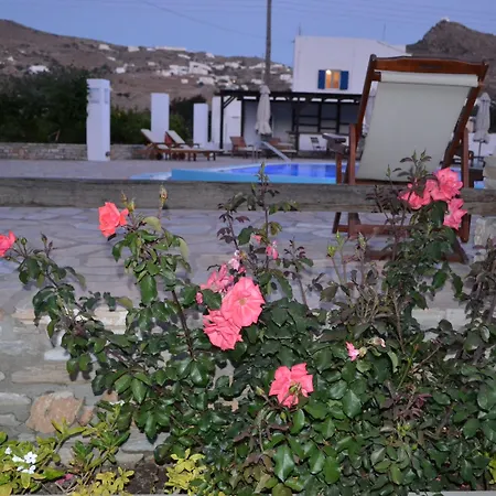 فندق Brother's إيوس خورا