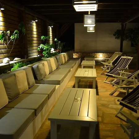 Отель Brother's