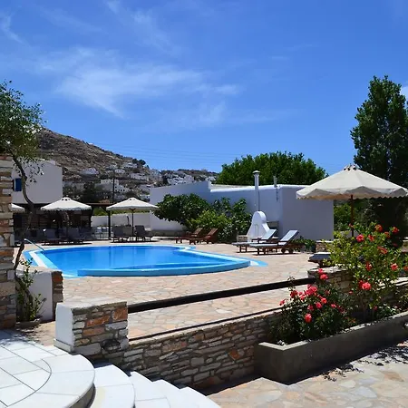 Hotel Brother's Chora (Ios)