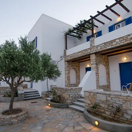 Brother's إيوس خورا