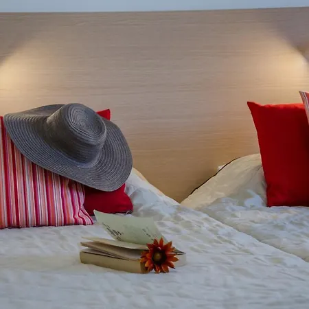 فندق Brother's إيوس خورا