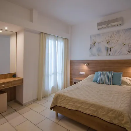 Hotel Brother's Chora (Ios)