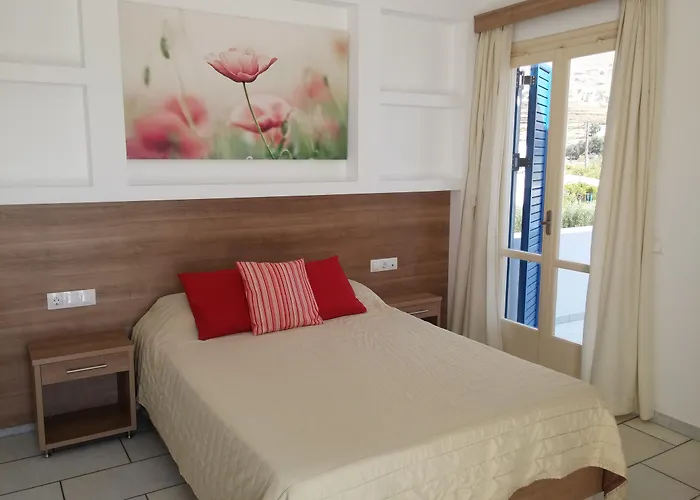 Hotel Brother's Chora (Ios)