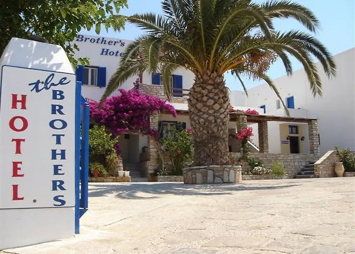 Hotel Brother's Chora (Ios)